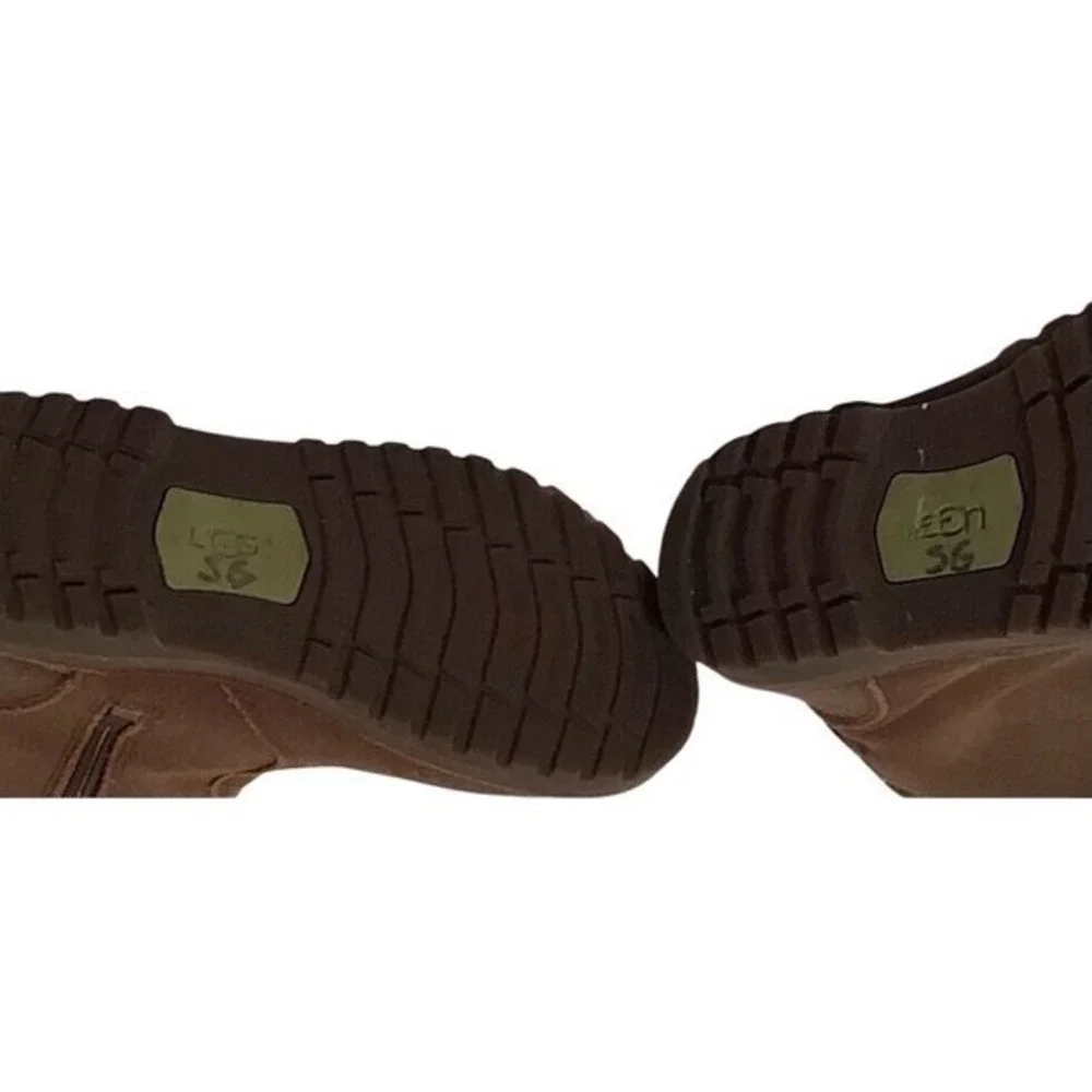 UGG Australia  Kids Brown Suede Lace Up Back‎ Zip Boots Size 6 Toddler Preowned